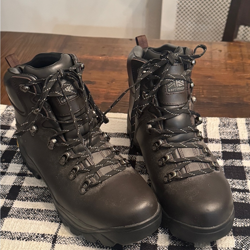Men's Black Leather Hiking Boots